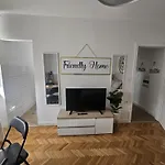 Friendly Апартаменты *